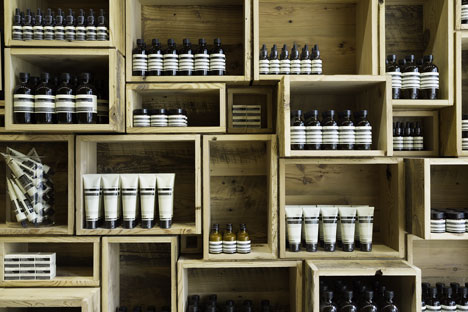 Dezeen_Aesop-Fillmore-Street-by-NADAAA_3