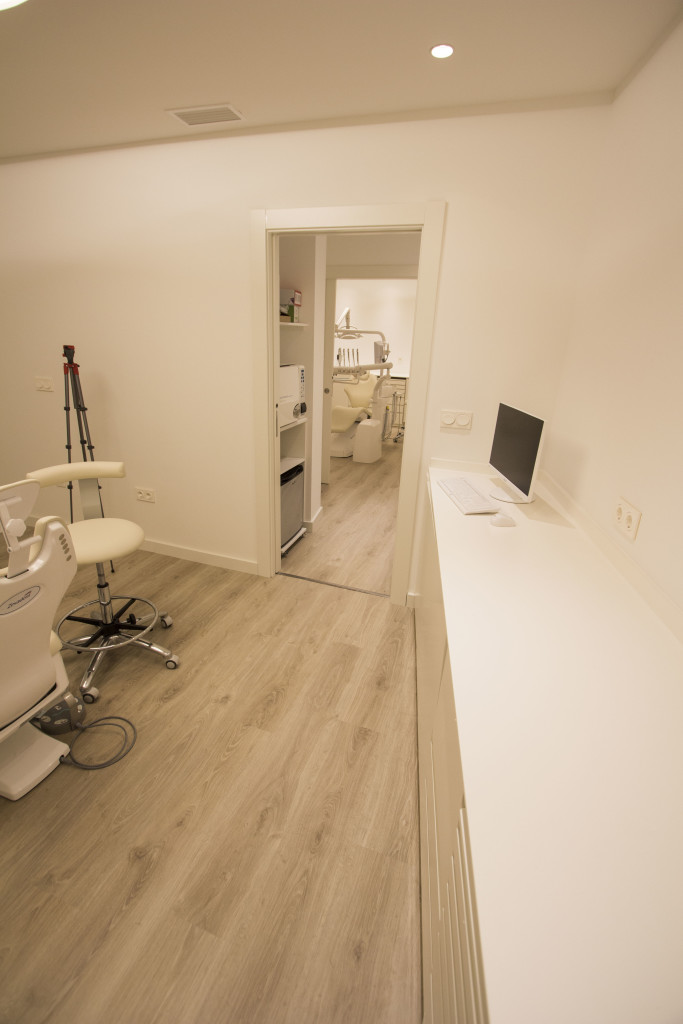 maria jesus mora_arquitecto_DISEÑO INTERIOR_alicante_clinica dental CREARE (30)